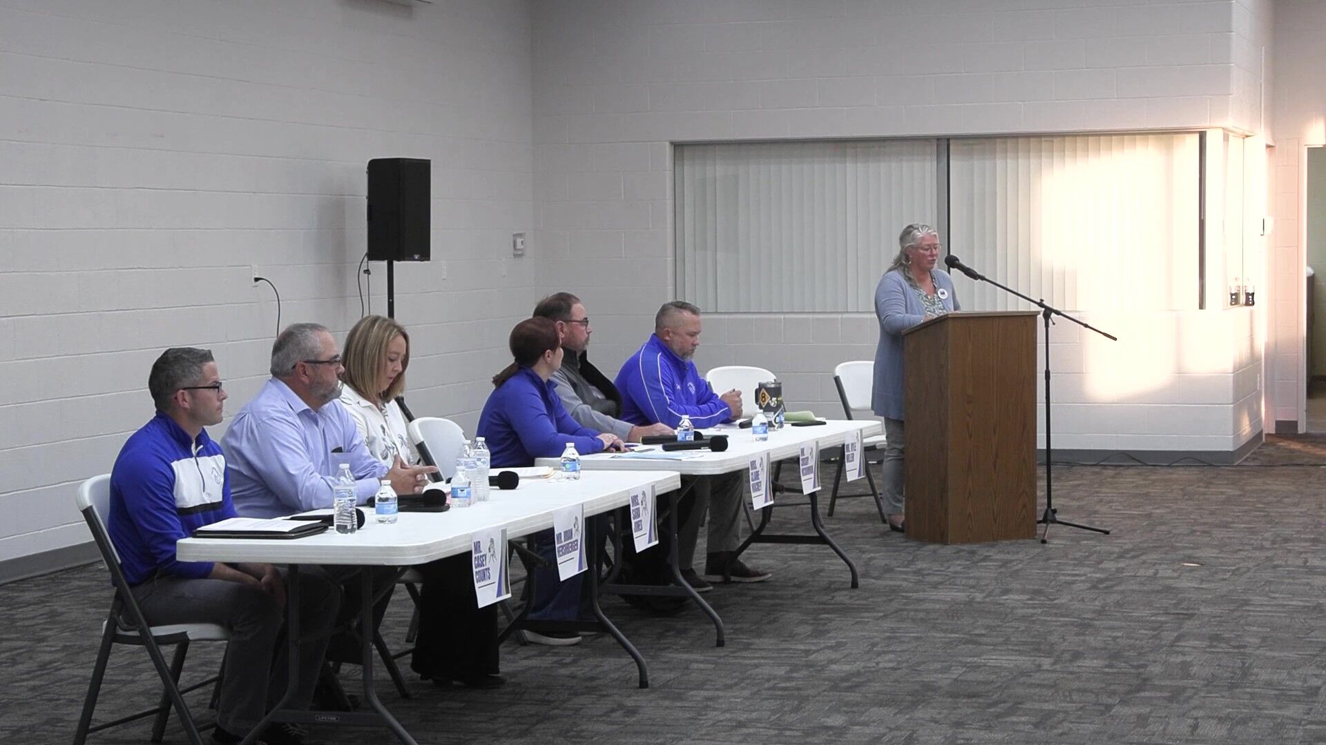 Allen East families meet school board candidates ahead of election